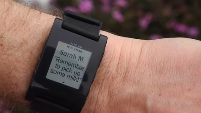 Pebble E-Paper SmartWatch