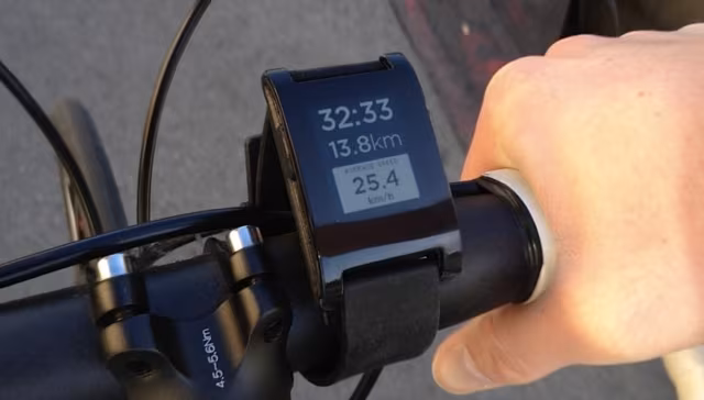 Pebble E-Paper SmartWatch