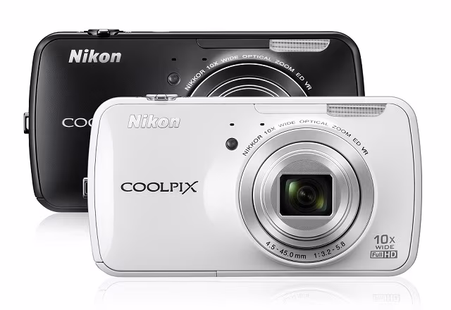 Nikon COOLPIX S800c Android Camera