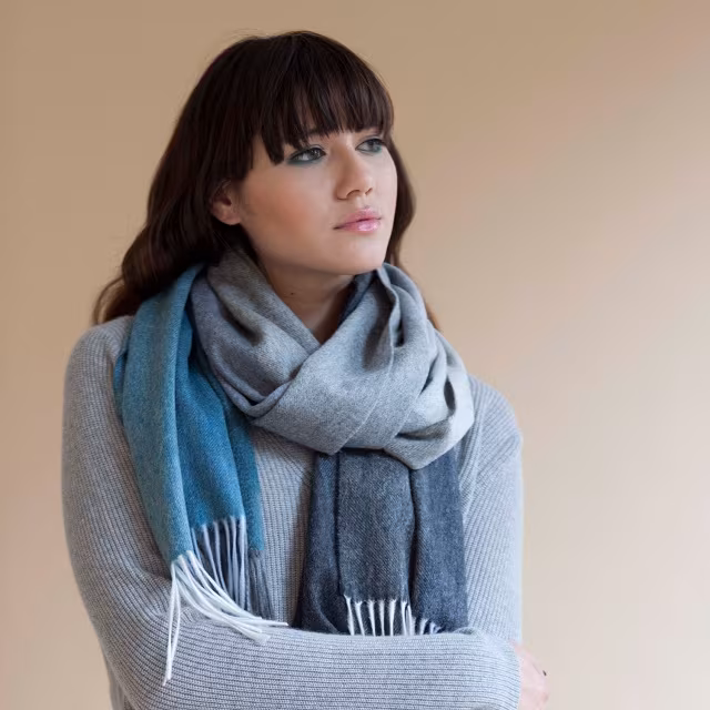 Qi New York Buffalo Check Scarf - Teal