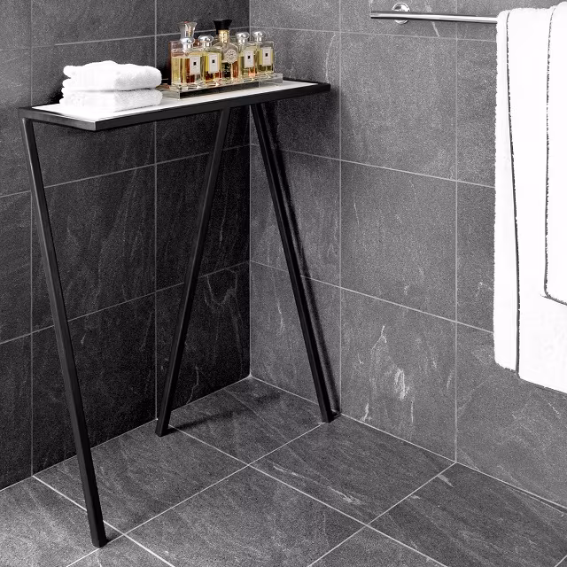 FAKTURA TRE Console Table