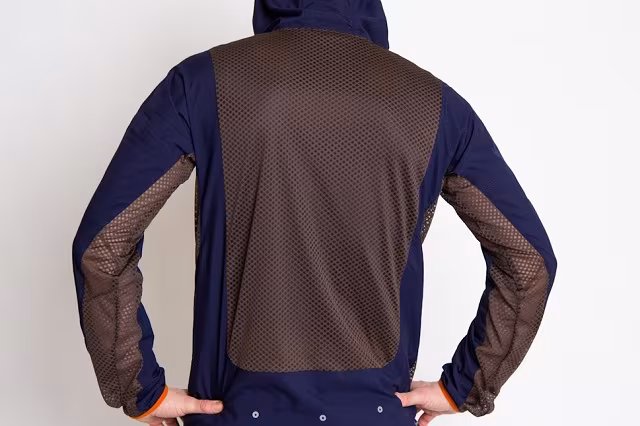 Nike x Undercover GYAKUSOU UC Lightweight Jacket_3