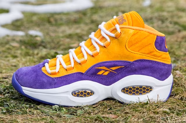Sneakersnstuff x Reebok Question Mid The Crocus_2