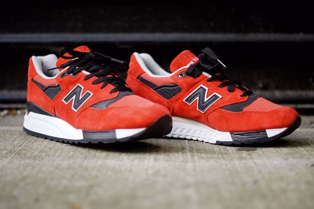 New Balance M998 - Red/Black
