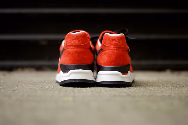 New Balance M998 - Red/Black
