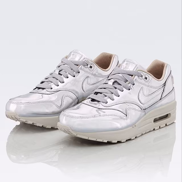 Nike WMNS Air Max 1 SP Liquid Silver_3