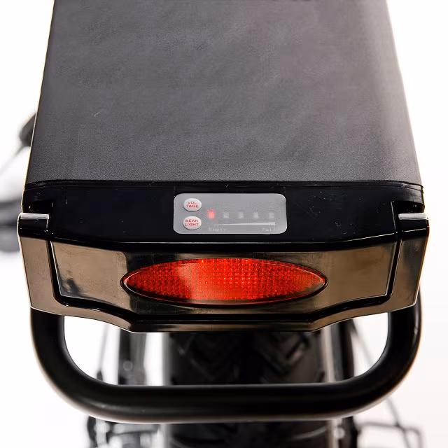 Surface 604 Element Wide Grip Electric Fat Bike_16
