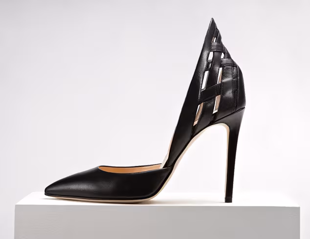 Heels feat. Alejandro Ingelmo at MYHABIT