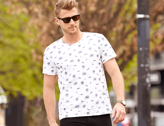 Tee Library at MYHABIT