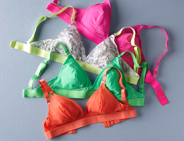 Intimates feat. Splendid & Underella at MYHABIT