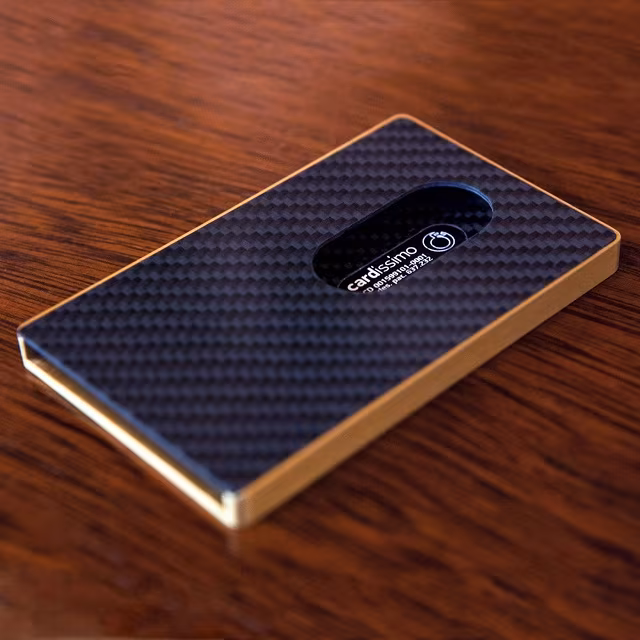 Cardissimo Carbon Fibre Card Case Gold_3
