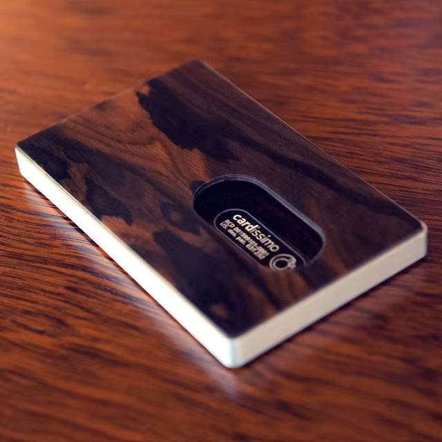Cardissimo Hardwood Card Case Dark Ziricote_1