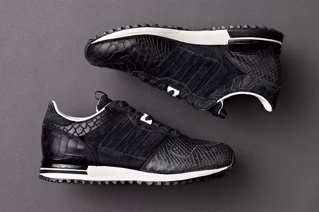 Sneakersnstuff x adidas Originals Consortium ZX 700 Wmns_2