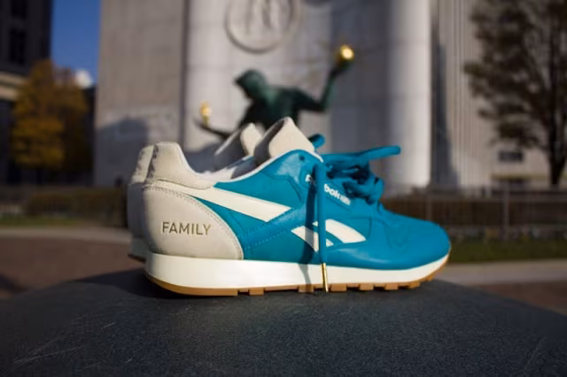 Burn Rubber x Reebok Classic Leather Lux 'Spirit of Detroit'_4