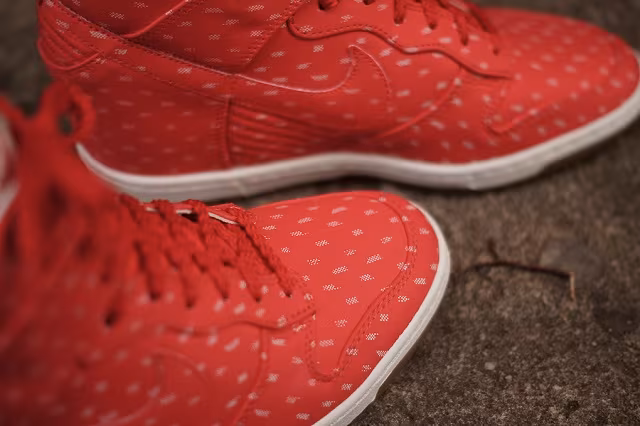 Nike Women's Dunk Sky Hi Print Hyper Red_7