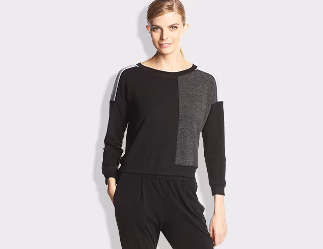 Sweatshirts & Skinny Jeans feat. AIKO at MYHABIT
