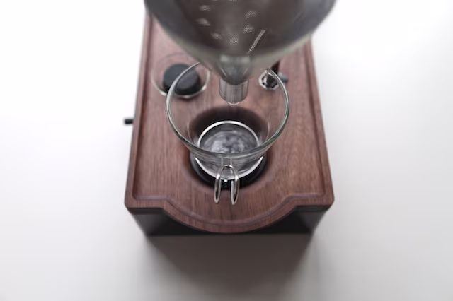 Barisieur: Alarm Clock and Coffee Brewer