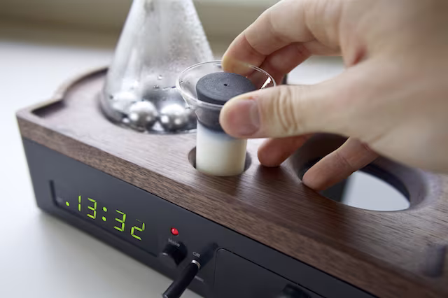Barisieur: Alarm Clock and Coffee Brewer