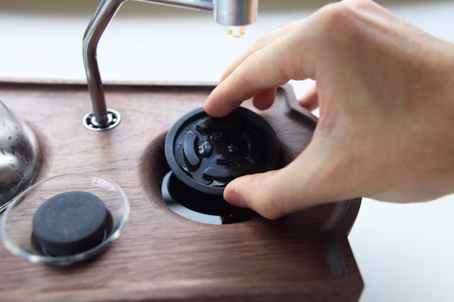Barisieur: Alarm Clock and Coffee Brewer