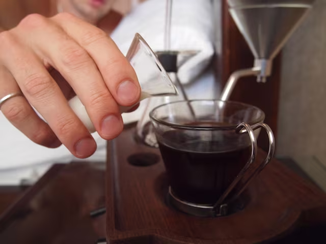 Barisieur: Alarm Clock and Coffee Brewer