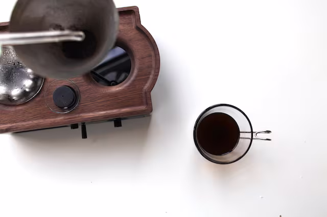 Barisieur: Alarm Clock and Coffee Brewer