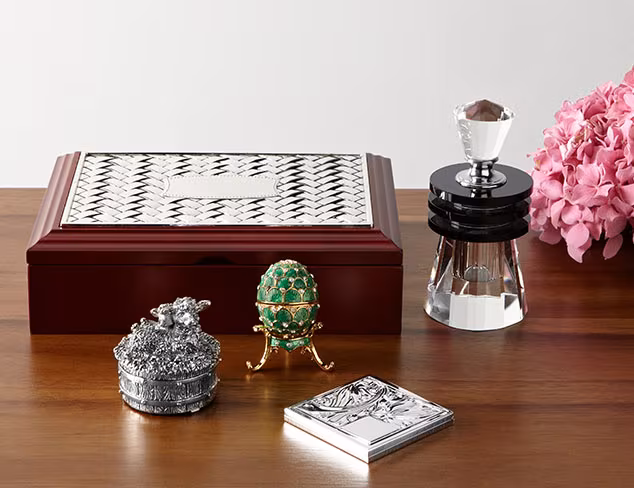 Adorn Your Dresser: Décor Accents at MYHABIT