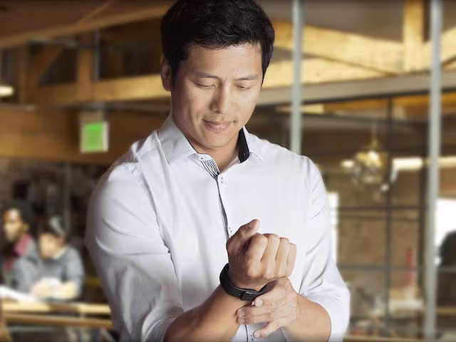 Microsoft Band by Microsoft Health_3