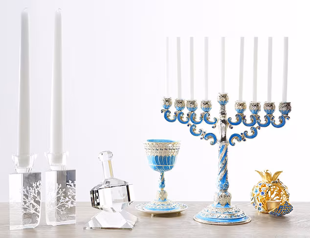 Last-Minute Hanukkah Prep at MYHABIT