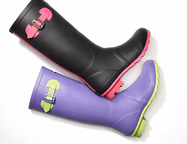 Warm & Dry: Rainboots feat. Cougar at MYHABIT