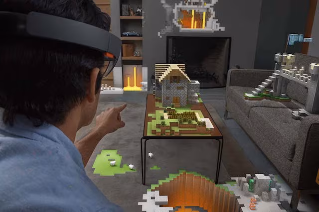 Microsoft HoloLens_5