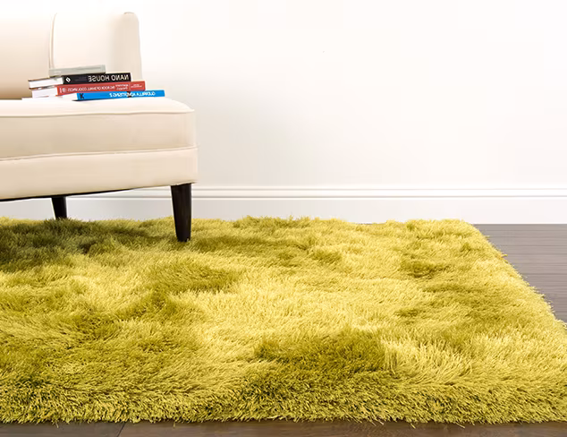 The Shag Rug at MYHABIT