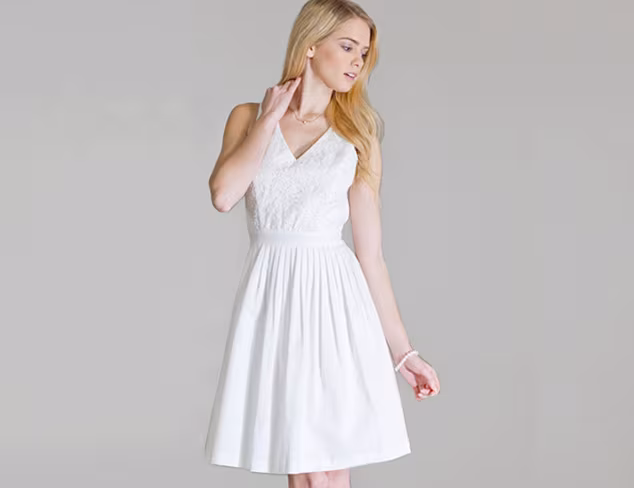 $59 & Under: Champagne & Strawberry at MYHABIT