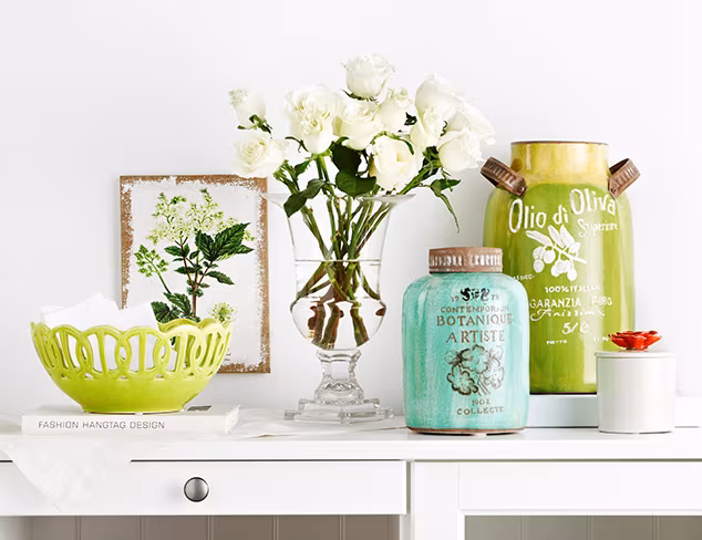 70% Off: Botanical Décor at MYHABIT