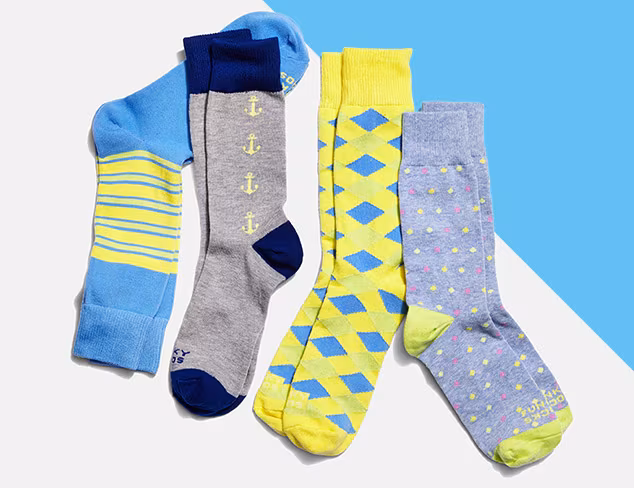 Socks feat. Corgi at MYHABIT