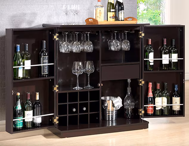 Entertaining at Home at MYHABIT