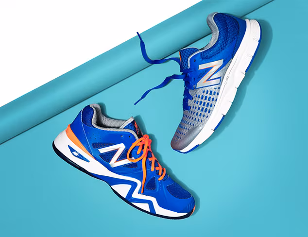 Sneakers feat. New Balance at MYHABIT
