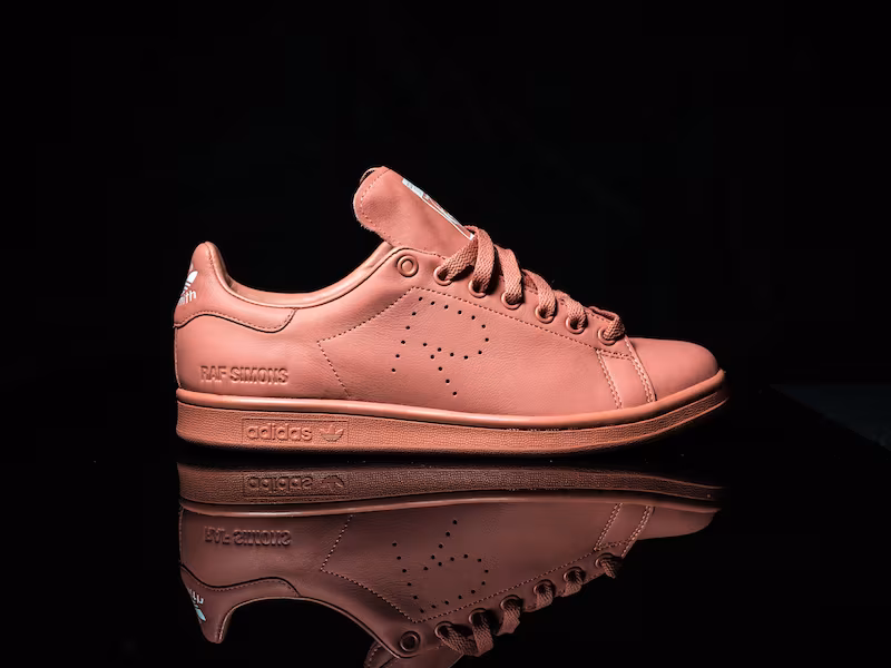 Raf Simons x adidas Stan Smiths in Ash Pink_1