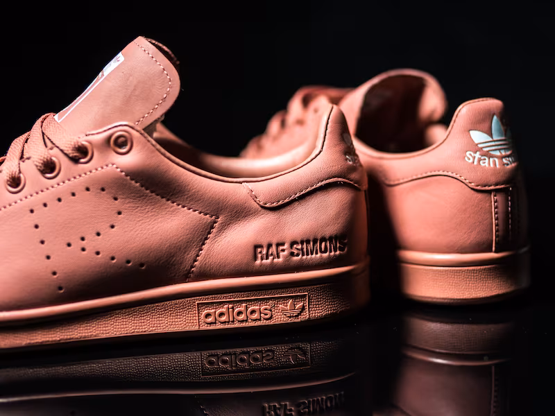 Raf Simons x adidas Stan Smiths in Ash Pink_7