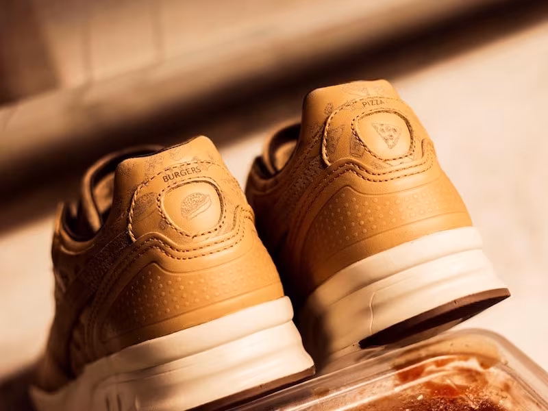 Sneakersnstuff x PUMA XT2 Pizza & Burgers_7