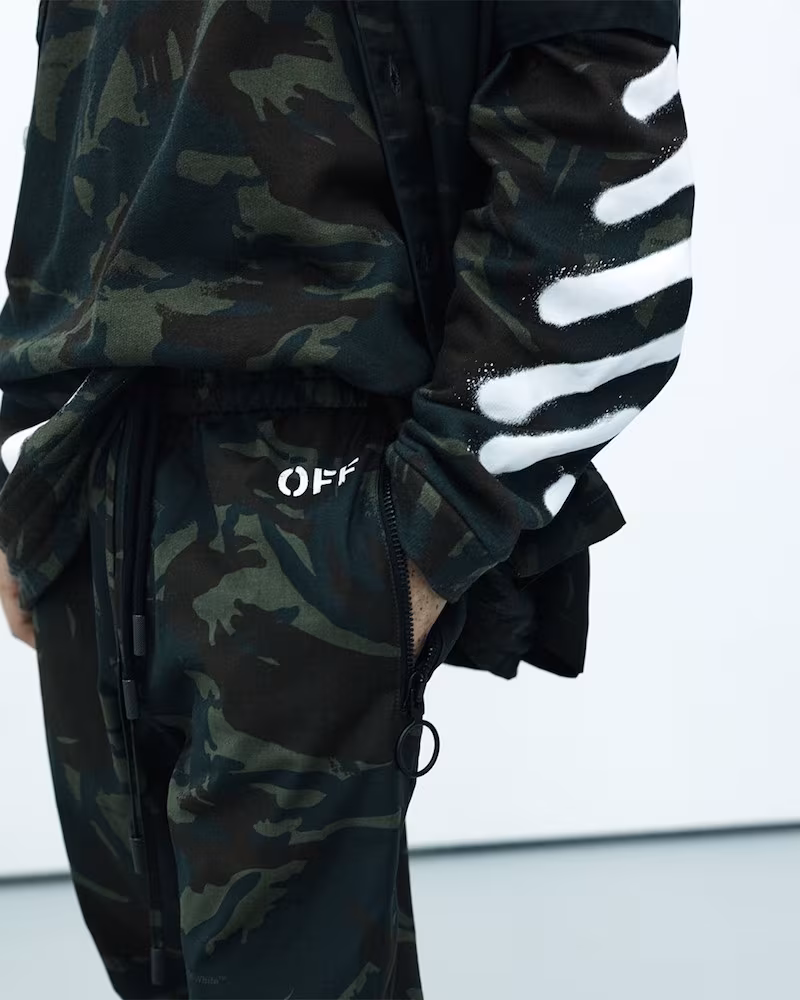 Off-White Camouflage-Print Ribbed-Cuff Trousers