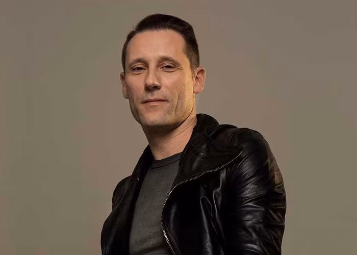  Rick Owens Asymmetric-Zip Hooded Leather Jacket